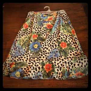 BCBG Vintage Leopard Floral Posh Polyester Skirt